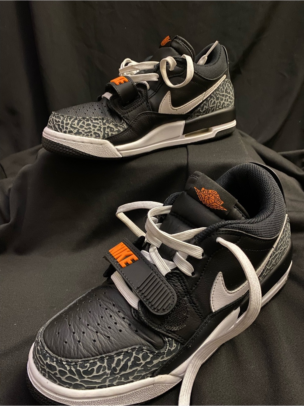 Nike Air Jordan Legacy 312 Low GS Black/Gray/White Leather 7Y CD9054-018
